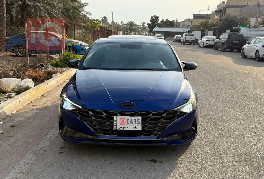 هیۆندای ئەلەنترا